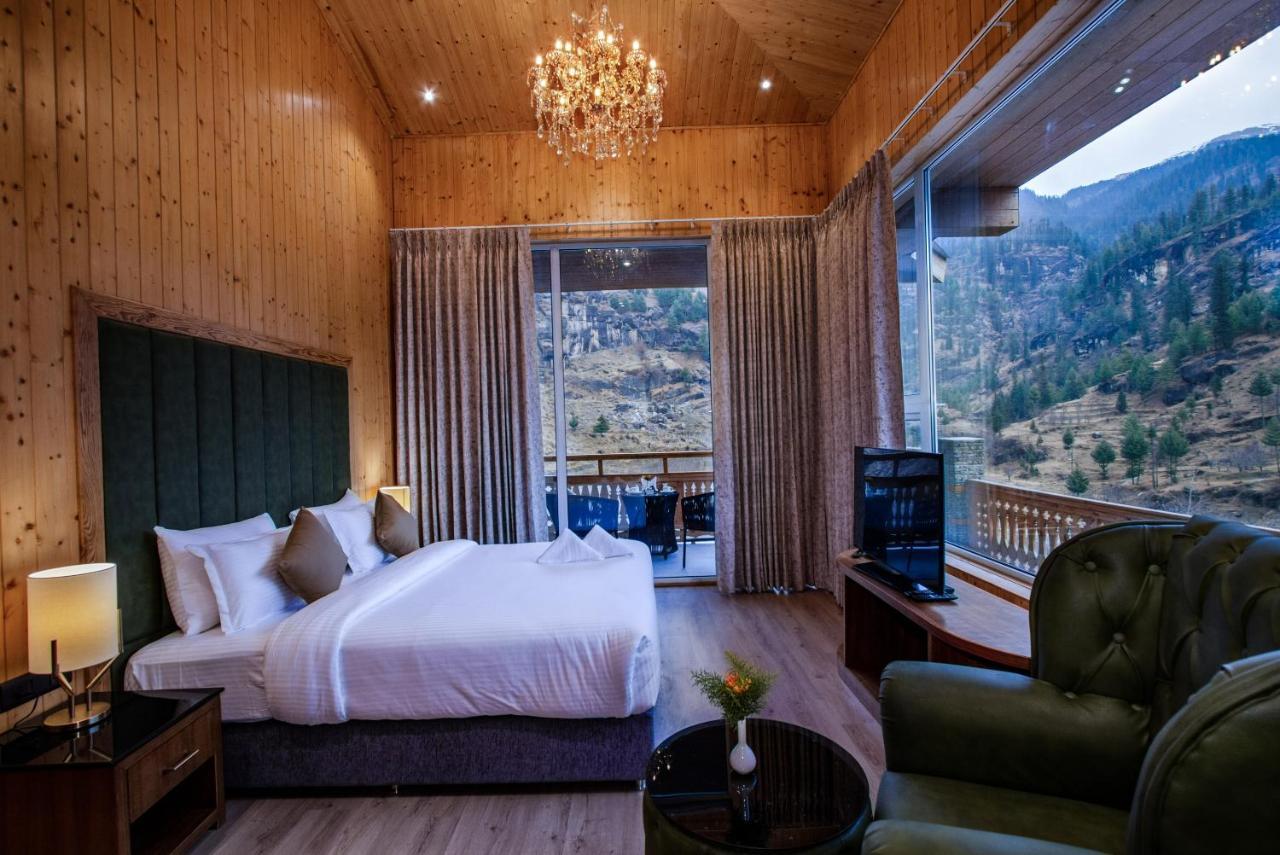 Palchan Hotel & Spa - A Member Of Radisson Individuals Retreats Manāli Exterior foto