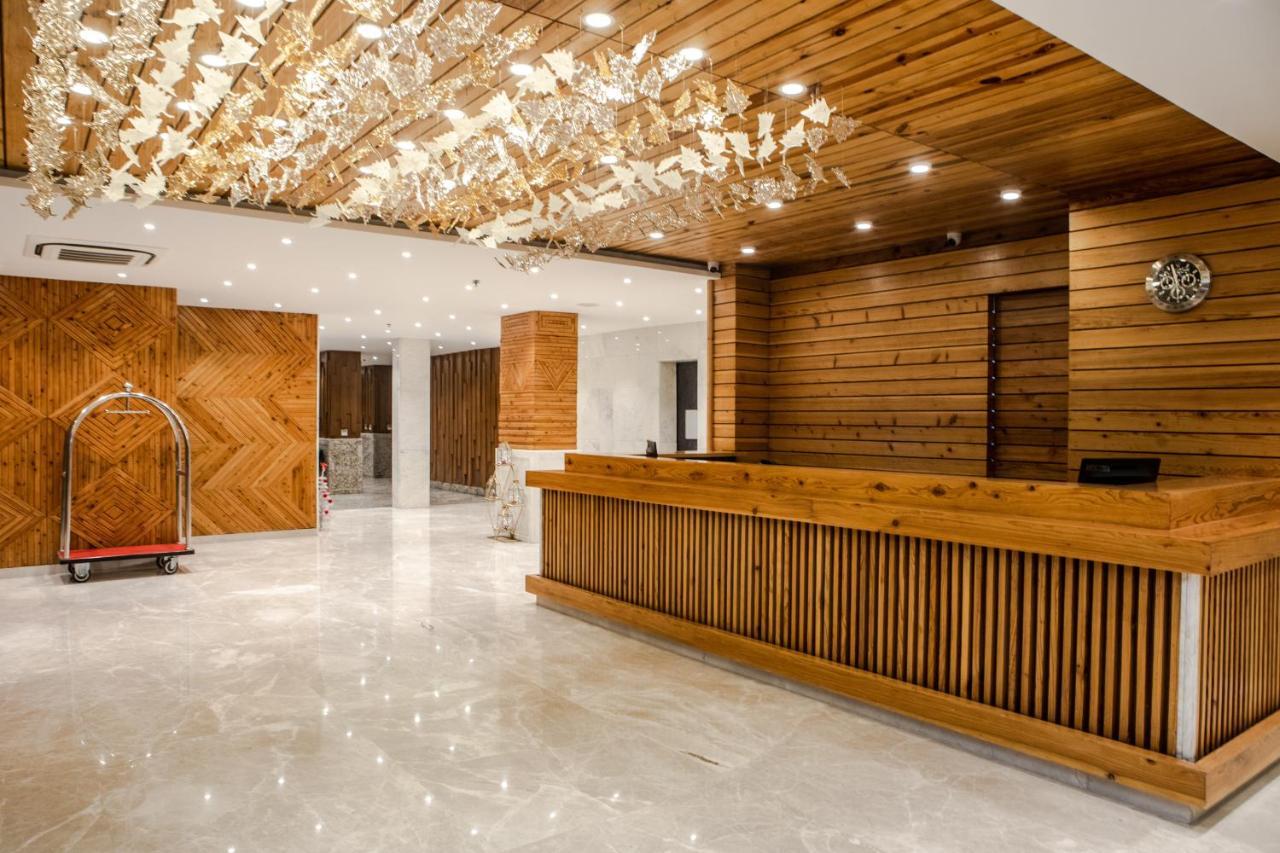 Palchan Hotel & Spa - A Member Of Radisson Individuals Retreats Manāli Exterior foto