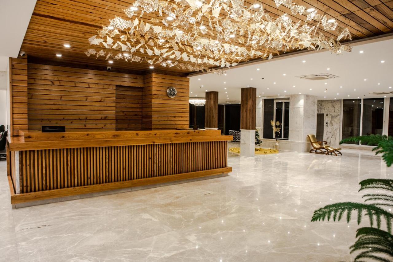 Palchan Hotel & Spa - A Member Of Radisson Individuals Retreats Manāli Exterior foto