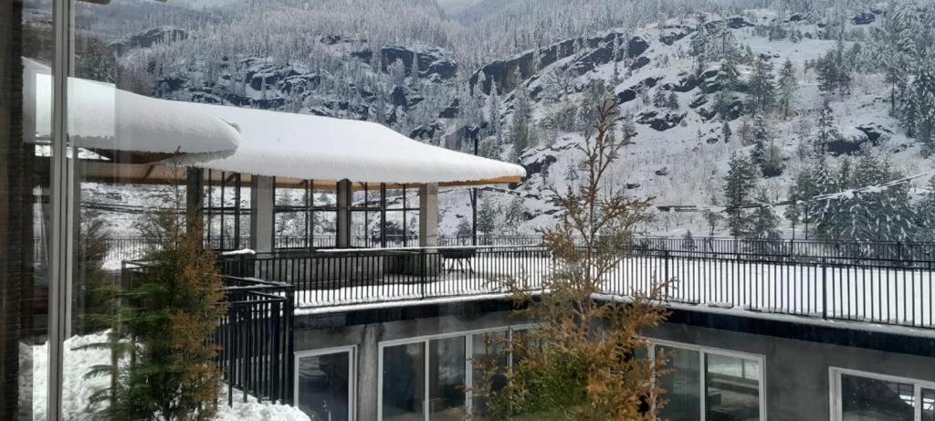 Palchan Hotel & Spa - A Member Of Radisson Individuals Retreats Manāli Exterior foto
