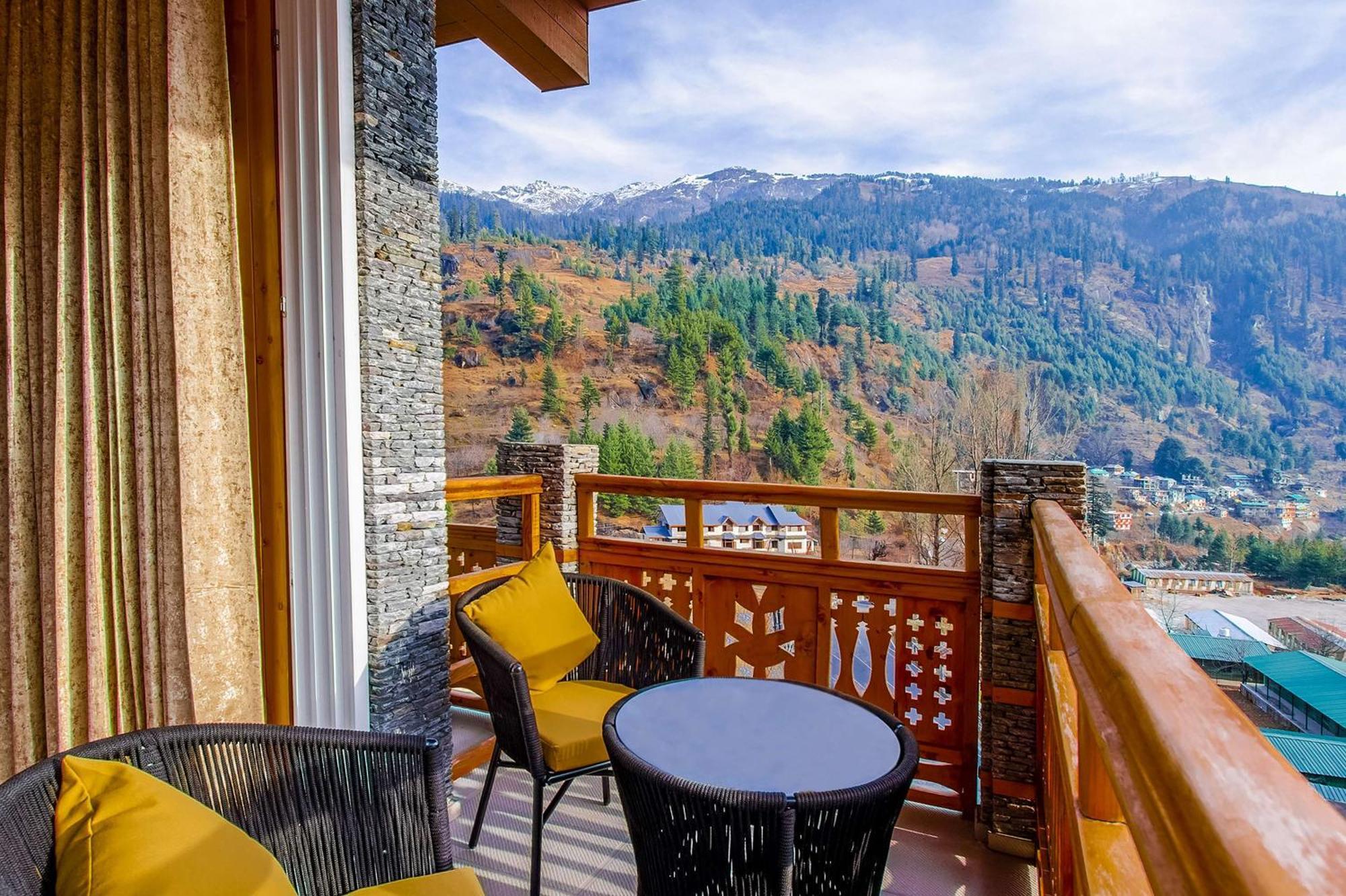 Palchan Hotel & Spa - A Member Of Radisson Individuals Retreats Manāli Exterior foto