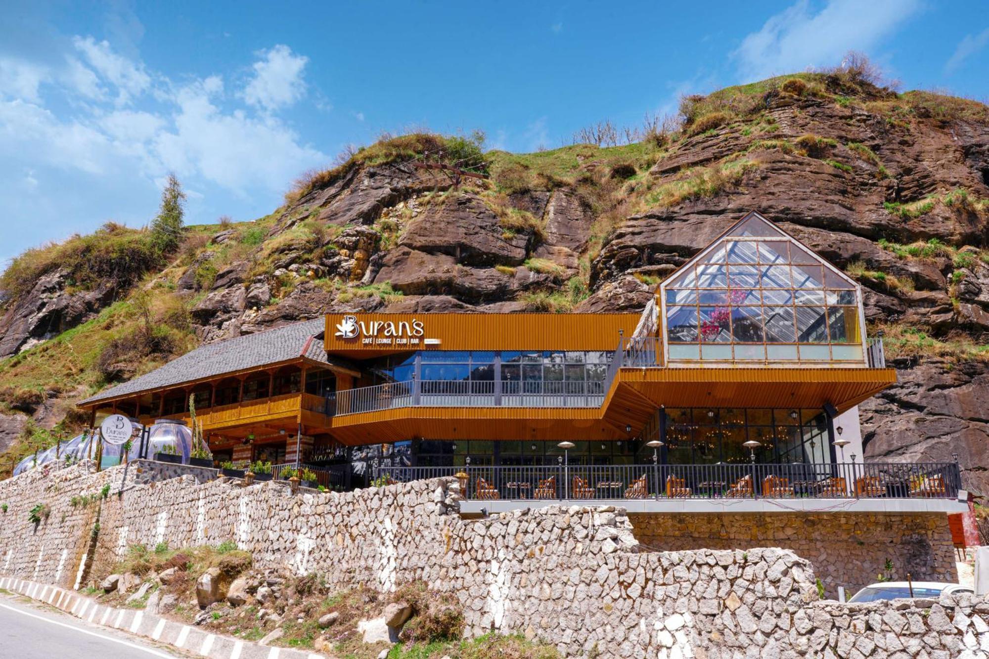 Palchan Hotel & Spa - A Member Of Radisson Individuals Retreats Manāli Exterior foto