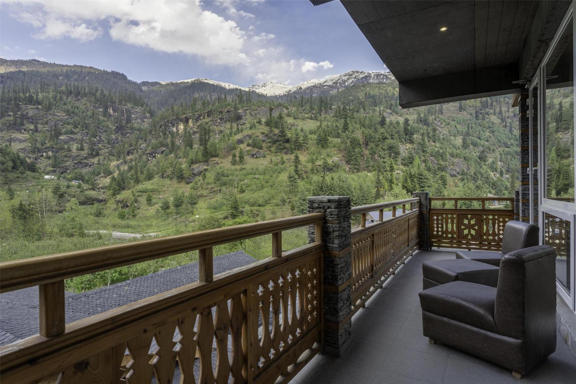 Palchan Hotel & Spa - A Member Of Radisson Individuals Retreats Manāli Exterior foto
