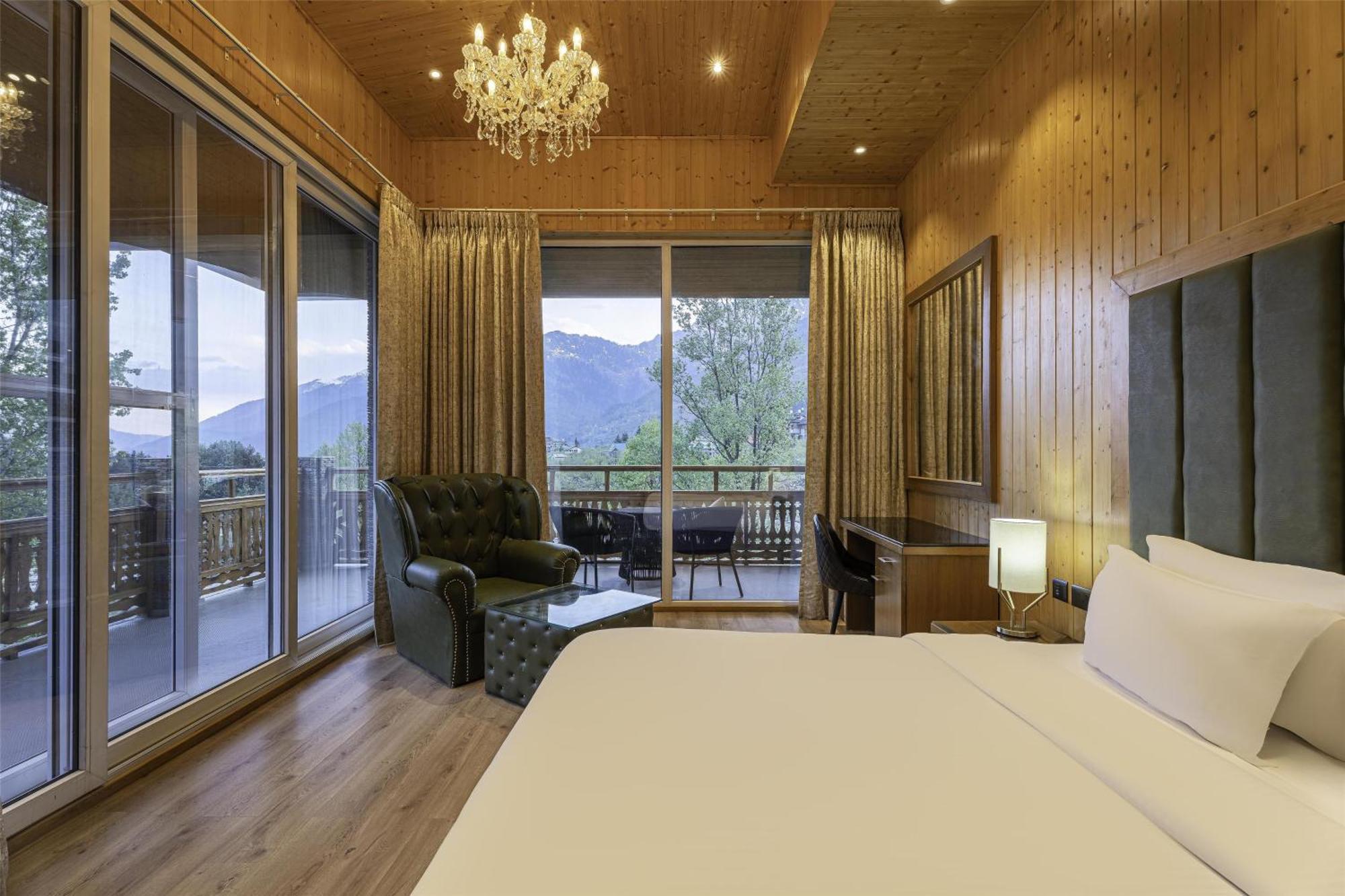 Palchan Hotel & Spa - A Member Of Radisson Individuals Retreats Manāli Exterior foto
